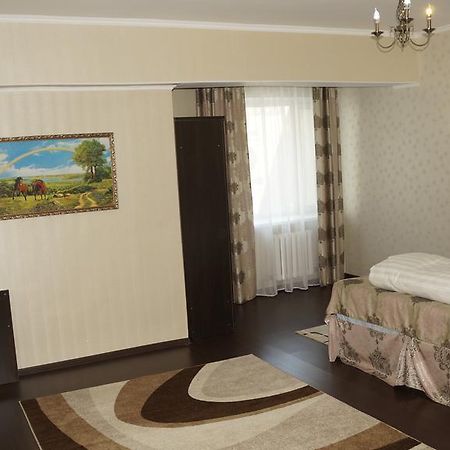 Home Hotel Astana Екстер'єр фото