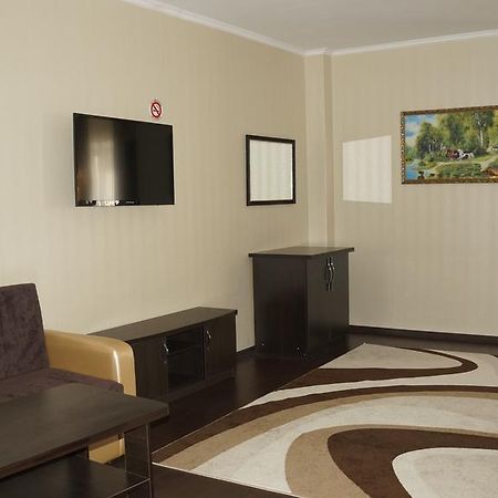 Home Hotel Astana Екстер'єр фото