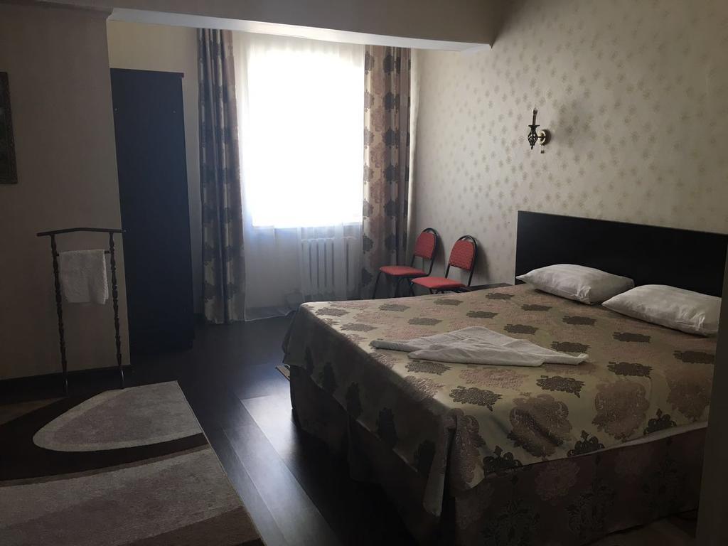 Home Hotel Astana Екстер'єр фото