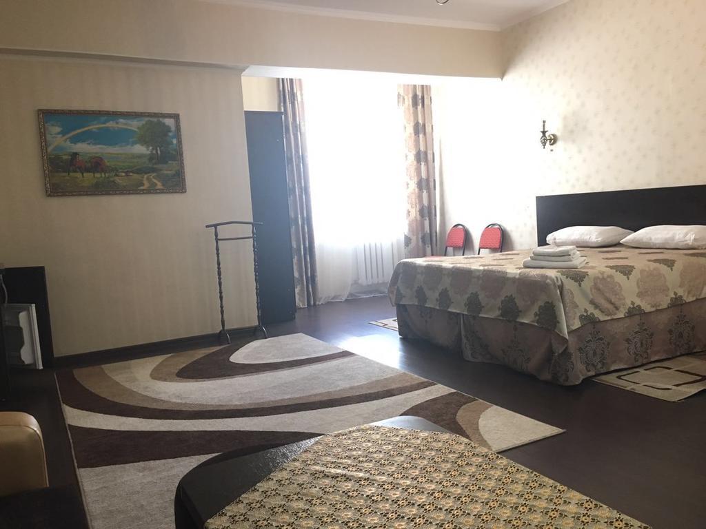 Home Hotel Astana Екстер'єр фото