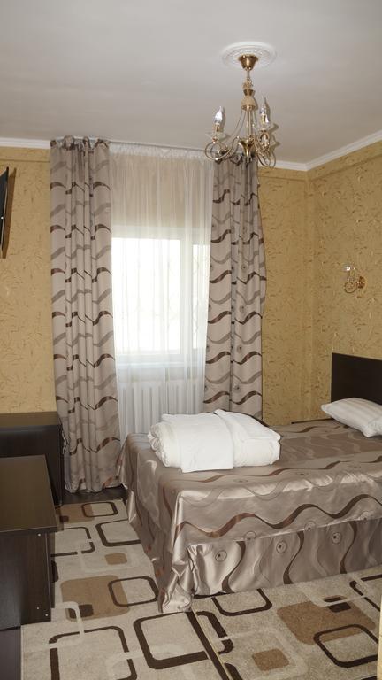 Home Hotel Astana Екстер'єр фото